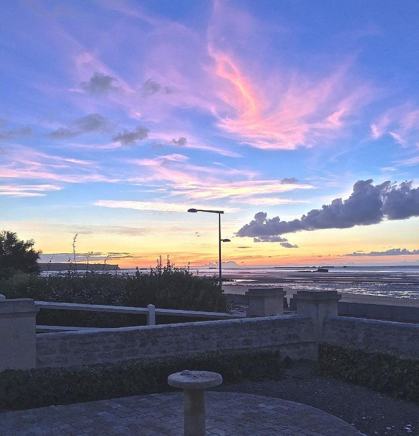 אסנלס Villa Lumineuse En Front De Mer - Gold Beach מראה חיצוני תמונה